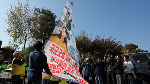 납북자가족 "11월 중 풍선&middot;드론으로 대북전단 보낼 것"