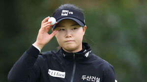 [KLPGA 투어 에쓰오일 2R] 임희정 합계 12언더파 1타 차 단독 선두