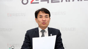 김진태 지사 "도 교육감 있을 수 없는 봉변 당해&hellip;일벌백계해야"