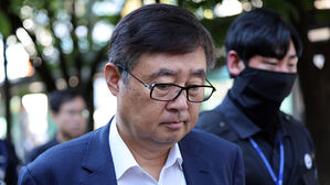 경찰, '군납 전지 품질검사 조작' 아리셀 박순관 대표 등 12명 송치