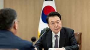 윤 국정쇄신 해법&middot;수위 주목&hellip;용산 "모든 사안 설명드릴 것"