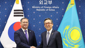 외교 장차관, 카자흐스탄 등 중앙아 4개국과 회담