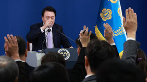 윤 대통령, 한동훈에 "공동의 정치적 이익 추구할 때 강력 접착제 될 것"