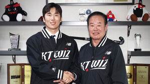 허경민, 16년 몸담았던 두산과 이별&hellip;kt와 4년 최대 40억 원에 FA 계약