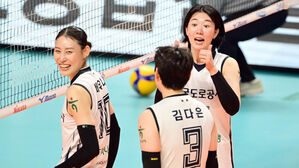 프로배구 도로공사, 실바 빠진 GS칼텍스 꺾고 시즌 첫 승