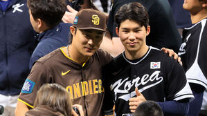 MLB닷컴 "김하성&middot;김혜성, 주목할 만한 수비 전문 선수"