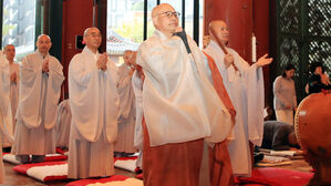 "정성 다하면 이뤄진다"…종교계 수험생 위해 기도