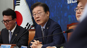 이재명 선고 날 민주 "야당 대표에 없는 죄 조작해 억지 기소"