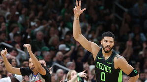 '테이텀 결승 버저비터' NBA 보스턴, 연장 접전 끝에 토론토 제압