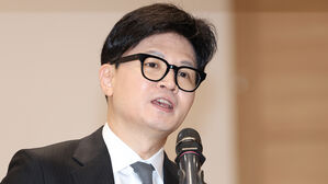 한 "가상 자산 과세 유예돼야&hellip;야, 800만 투자자와 싸우겠다는 것"