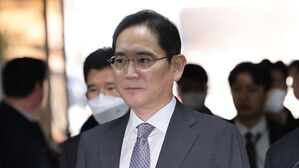 검찰, 이재용 '경영권 불법 승계' 의혹 2심도 징역 5년 구형