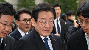 이재명 두 번째 고비 '위증교사' 1심 무죄&hellip;"위증 고의 없어"