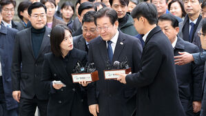 이재명 민주당 대표, '위증교사' 1심에서 무죄