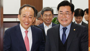 [속보] 여야, 내달 10일 김건희 여사 특검법 재의결하기로