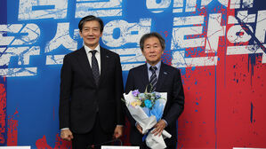 조국혁신당, '항일 의병장 외손자' 김갑년 교수 영입