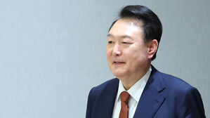 윤 대통령, 방한 키르기즈공화국 대통령과 정상회담