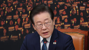 이재명 "윤 대통령 탄핵 반드시 해내야&hellip;한동훈, 내란 동조 세력 되지 말라"