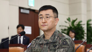전 계엄사령관 "김용현 지시로 경찰청장에 포고령 내용 전파"