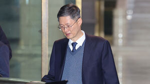 '국회 몫' 헌재 재판관 추천 완료&hellip;문형배 "'6인 체제'로 변론 가능"