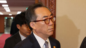 외교장관, 주한미국대사 접견&hellip;"한미동맹 유지 &middot; 강화 노력"