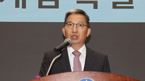 경찰, 윤 대통령 출국금지&middot;긴급체포도 "검토"&hellip;"수사 대상 제한 없다"