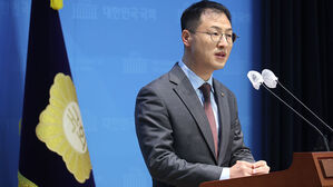 김상욱 "당에 남겠다"&hellip;지도부 "당론 계속 이탈"