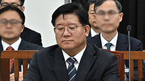 경찰청장 체포에 차장이 직무대리&hellip;국회경비대장 직무배제