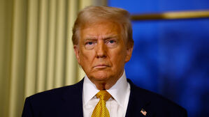 트럼프, 은행 규제 기관에도 칼 빼드나&hellip;"인수팀, 폐지 등 모색"