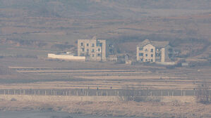 북한 '탄핵 가결' 보도 조용&hellip;박근혜 땐 4시간 만에 신속 보도