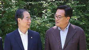 한덕수 대통령 권한대행 국무총리와 정진석 대통령 비서실장 (사진=연합뉴스)