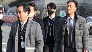 공조본, 윤 대통령 출석요구서 전달 불발&hellip;우편 출석요구서 오늘 도착