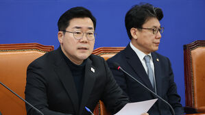 박찬대 "9인 체제로 탄핵심판해야&hellip;여당, 지연작전 포기해야"