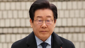 이재명 '선거법 2심' 재판부, 국선변호인 선정 위한 알림 발송