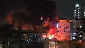 인천 학익동 자재상가 화재(사진=인천소방본부 제공, 연합뉴스)