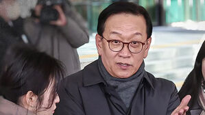 "체포의 '체'자도 얘기한 적 없어"&hellip;내란도 부인