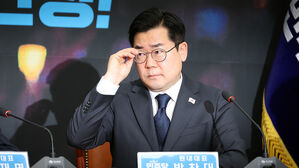 민주당, 한 대행 탄핵 앞세워 강공&hellip;초유의 '대행 부총리 체제' 불사