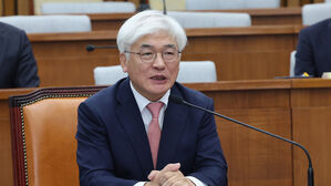 마은혁 "헌재, '대통령 통치행위 사법심사 가능' 태도 확고"