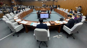 국회, 마은혁&middot;정계선&middot;조한창 헌법재판관 청문보고서 채택