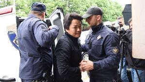 포드고리차 지방법원으로 향하는 권도형(사진=몬테네그로 일간지 비예스티 제공, 연합뉴스)