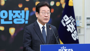 이재명 "모든 자원 총동원해 신속 수습해야&hellip; 지원 아끼지 않겠다"