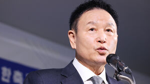 허정무 축구협회장 후보 "운동장 기울어졌지만 끝까지 완주"