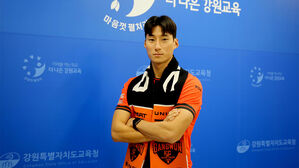 강원FC에 입단한 최병찬 (사진=강원FC 제공, 연합뉴스)