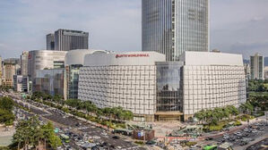 '될 놈만 되는' 백화점&hellip;1조 클럽 12개 점포 거래액이 절반 넘어