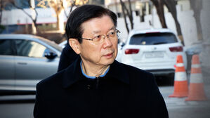 박종준 전 경호처장 13시간 조사 종료&hellip;경찰, 구속영장 검토