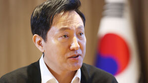 검찰, 오세훈 서울시장 집무실·공관 압수수색… 명 의혹 수사