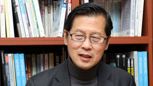 "한국 1년 내 핵폭탄 3∼6개 제조 가능&hellip;5년 내 북 추월할 수 있다"