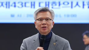 의협 회장 "의대생 단 1명이라도 제적되면 좌시하지 않을 것"
