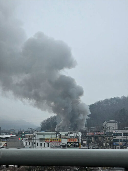 화재로 인한 연기 (사진=독자 제공, 연합뉴스)