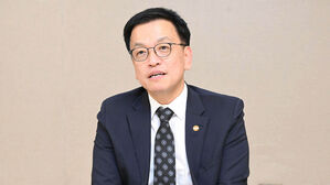 최상목 "국정 조기 안정 위해 중앙정부-지자체 협력 절실"