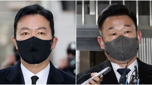 김성훈 경호처 차장(왼쪽)과 이광우 경호본부장